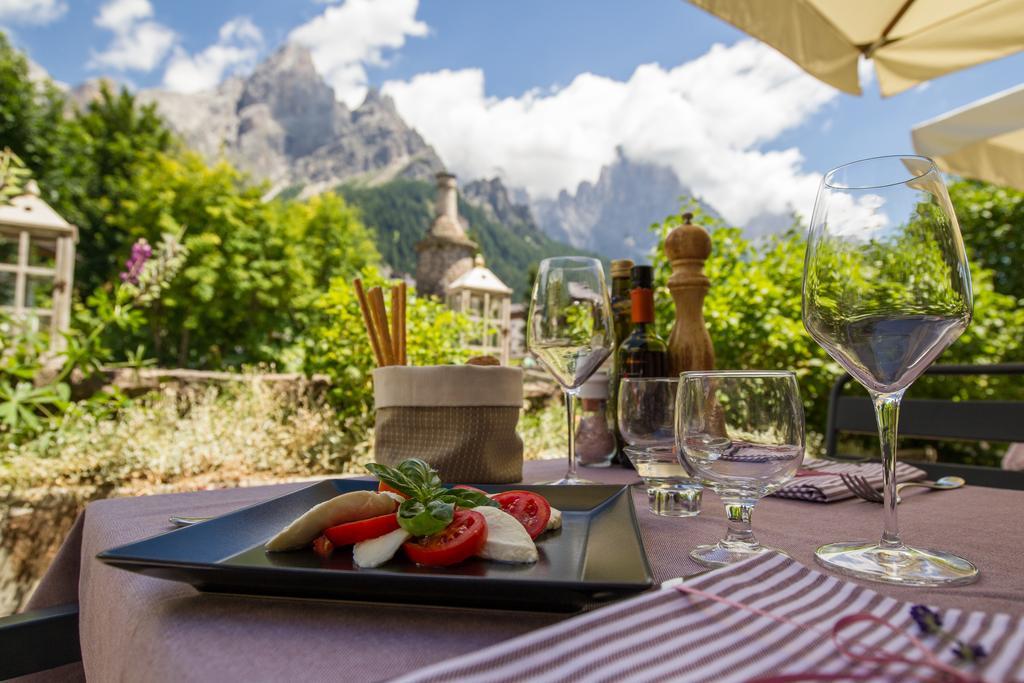 Villa Elena B&B Hotel San Martino Di Castrozza Exterior photo
